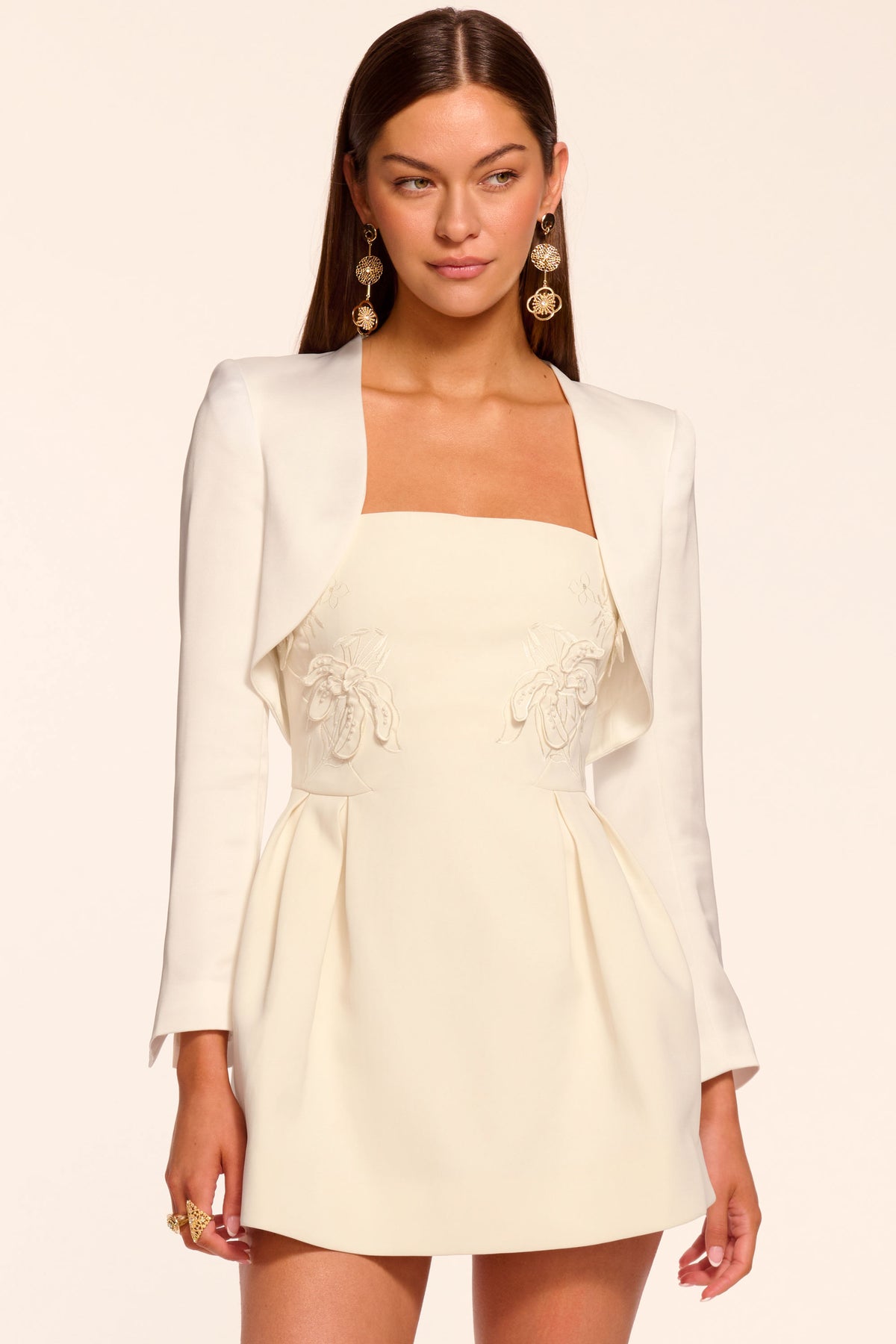 IVORY|1 IVORY|1