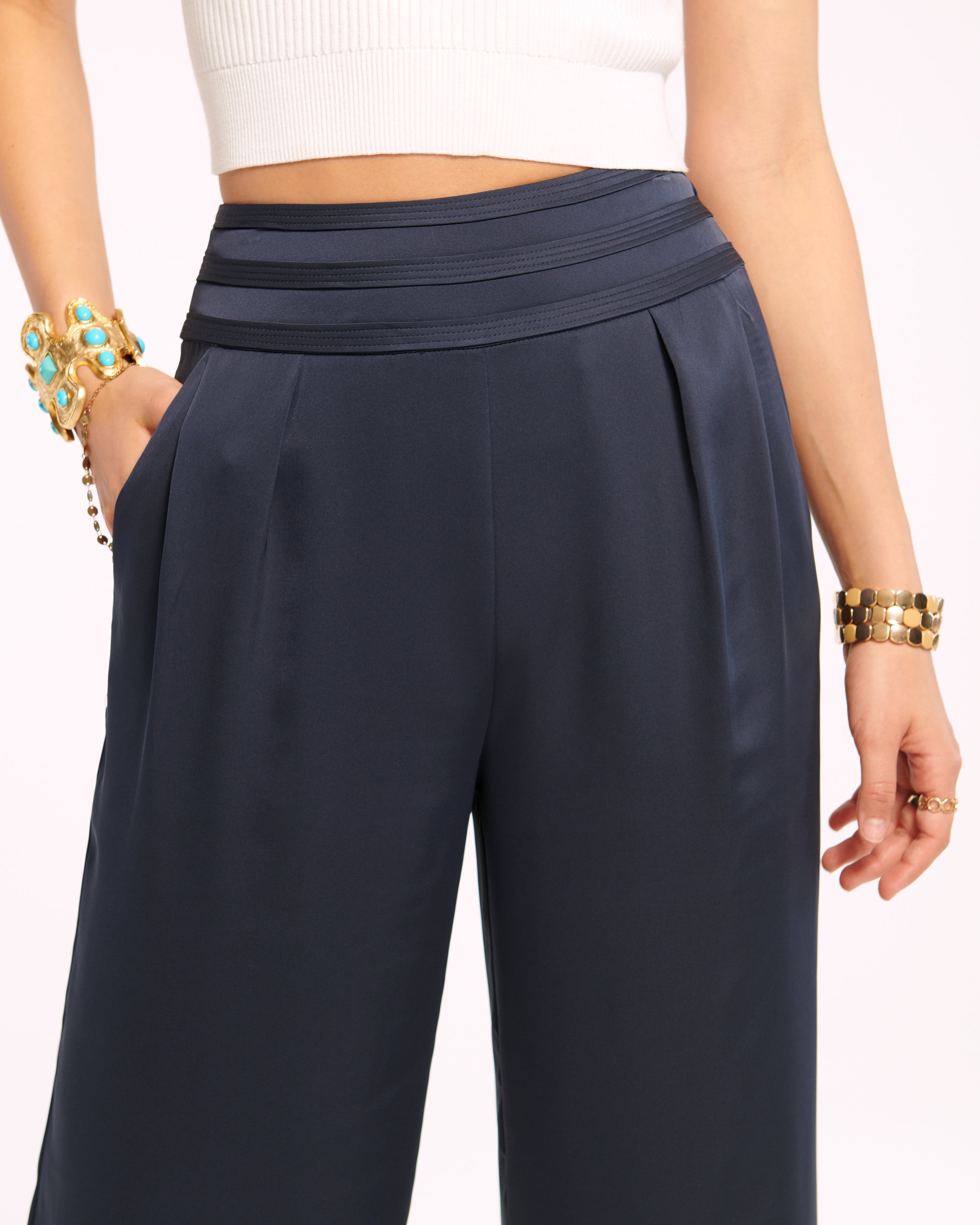 Joss Cropped Wide Leg Pant in black | Ramy Brook
