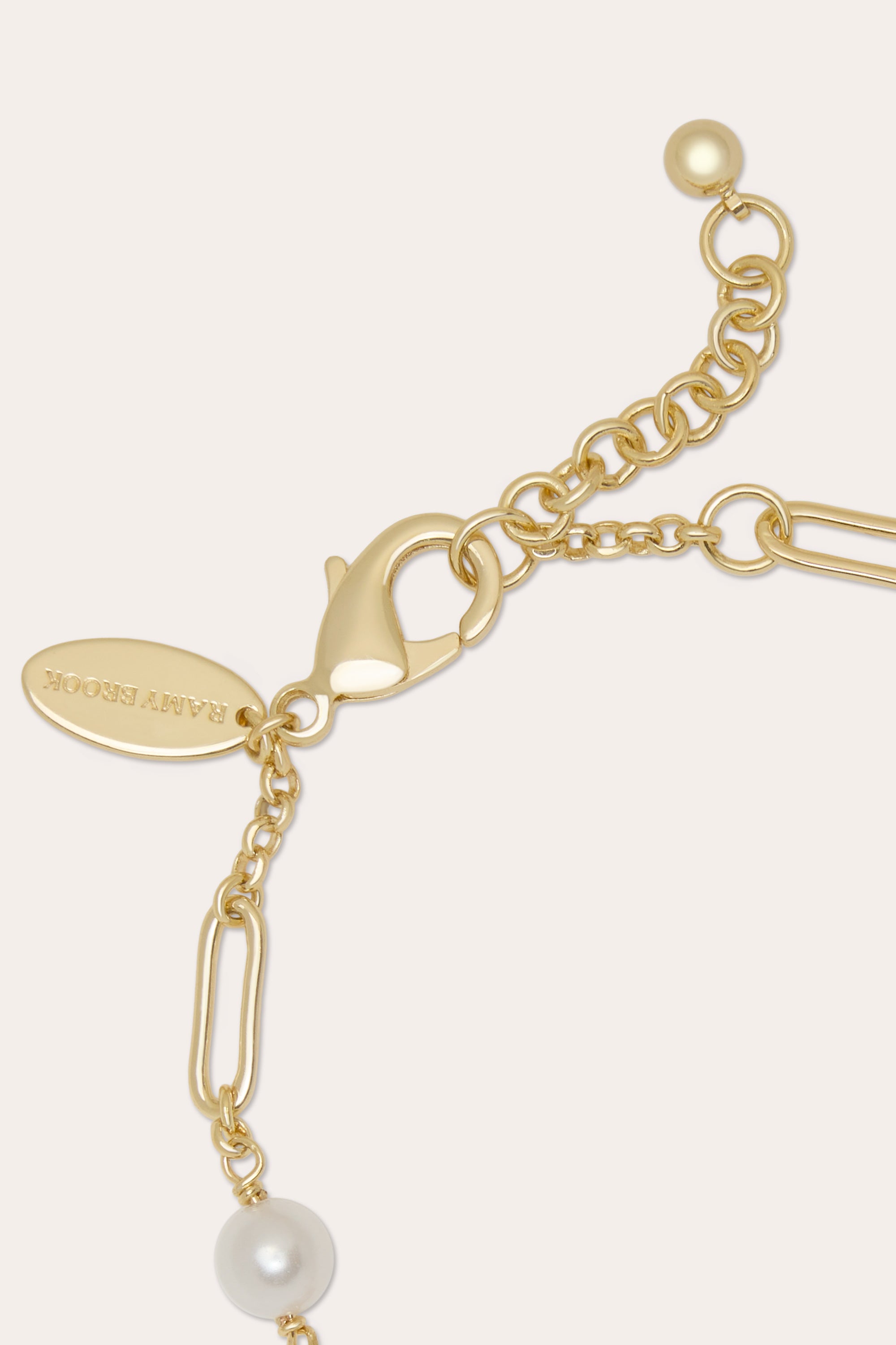 Elissa Pearl Hand Chain in gold | Ramy Brook
