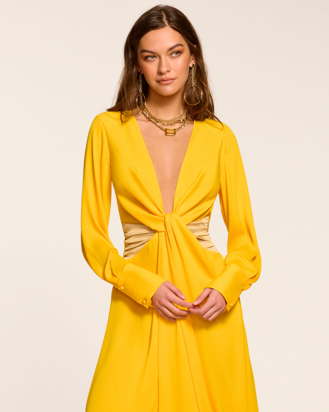 rtw_2024_december_2_a12243023_colorblock-tatia-dress_daisy-colorblock_01_1080x.jpg?crop=center&height=1024&v=1732129477&width=1024&em-format=auto&em-quality=85&em-format=auto&em-quality=85