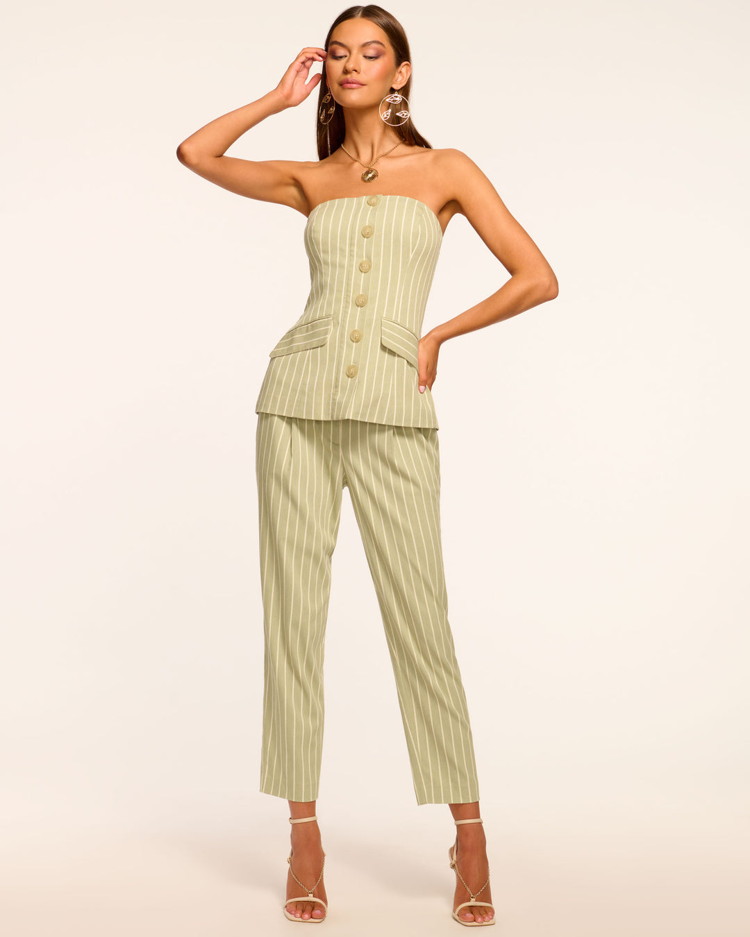rtw_2024_january_3_a01256001_ingrid-pant_mint-canvas_03_1080x.jpg?crop=center&height=1024&v=1734472596&width=1024&em-format=auto&em-quality=85&em-format=auto&em-quality=85