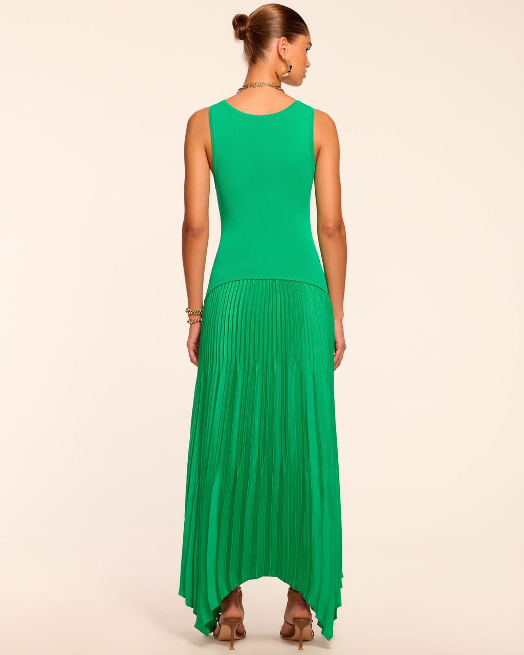 very pleated dress Slim Pleated Maxi Dress