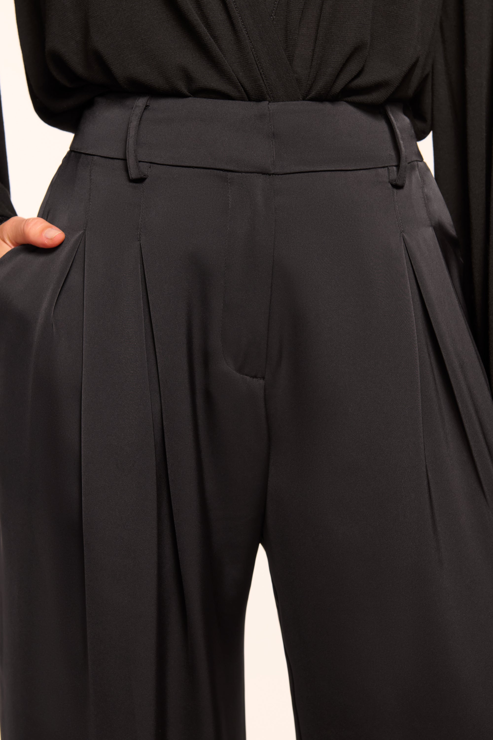 Oscar Pleated Wide Leg Pant in black | Ramy Brook